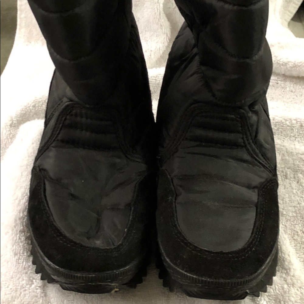 Raining Shoes